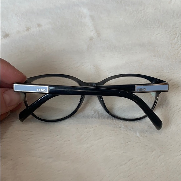 FENDI Eyeglasses Black - Picture 4 of 13